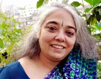 Lopita-Huq-353x275-c-default