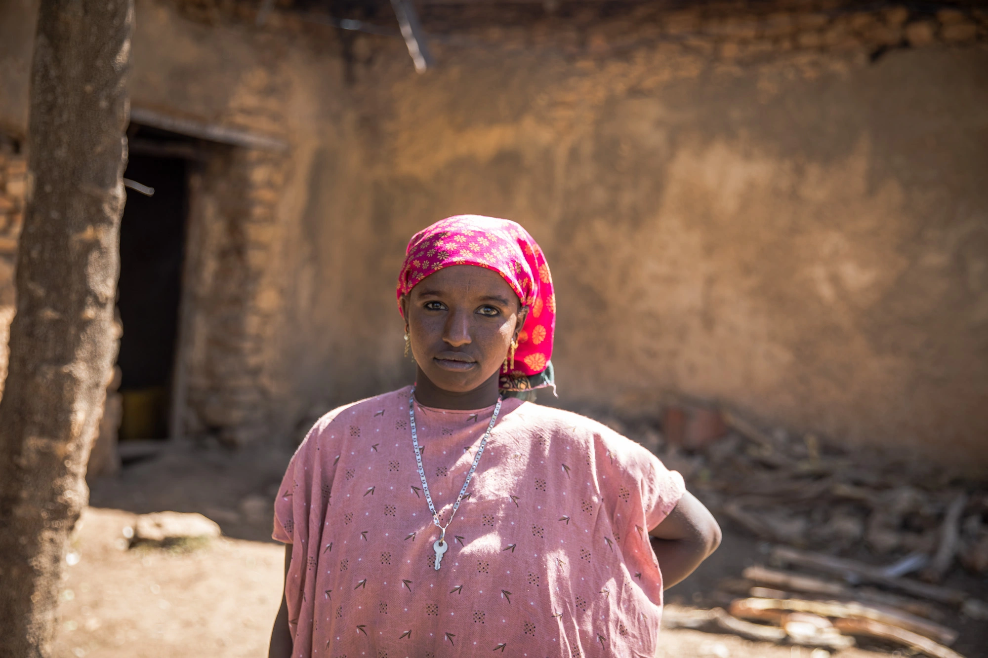 A 17-year girl earns 1000 birr per month cooking for the militia in Oromia, Ethiopia © Nathalie Bertrams/GAGE 2024